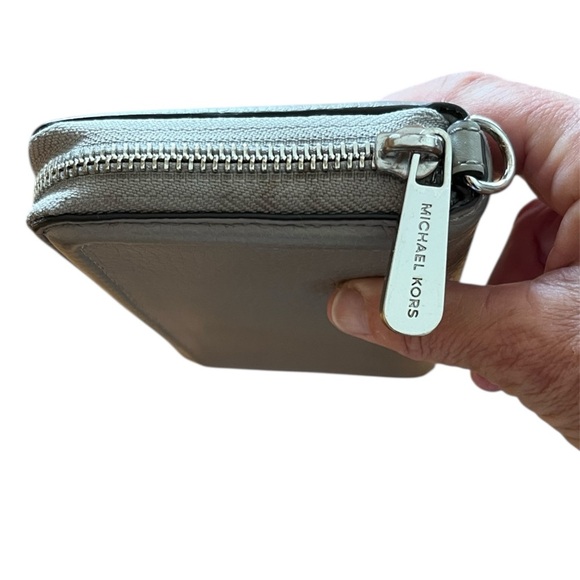 Michael Kors Zip-Around Wallet - Picture 5 of 6